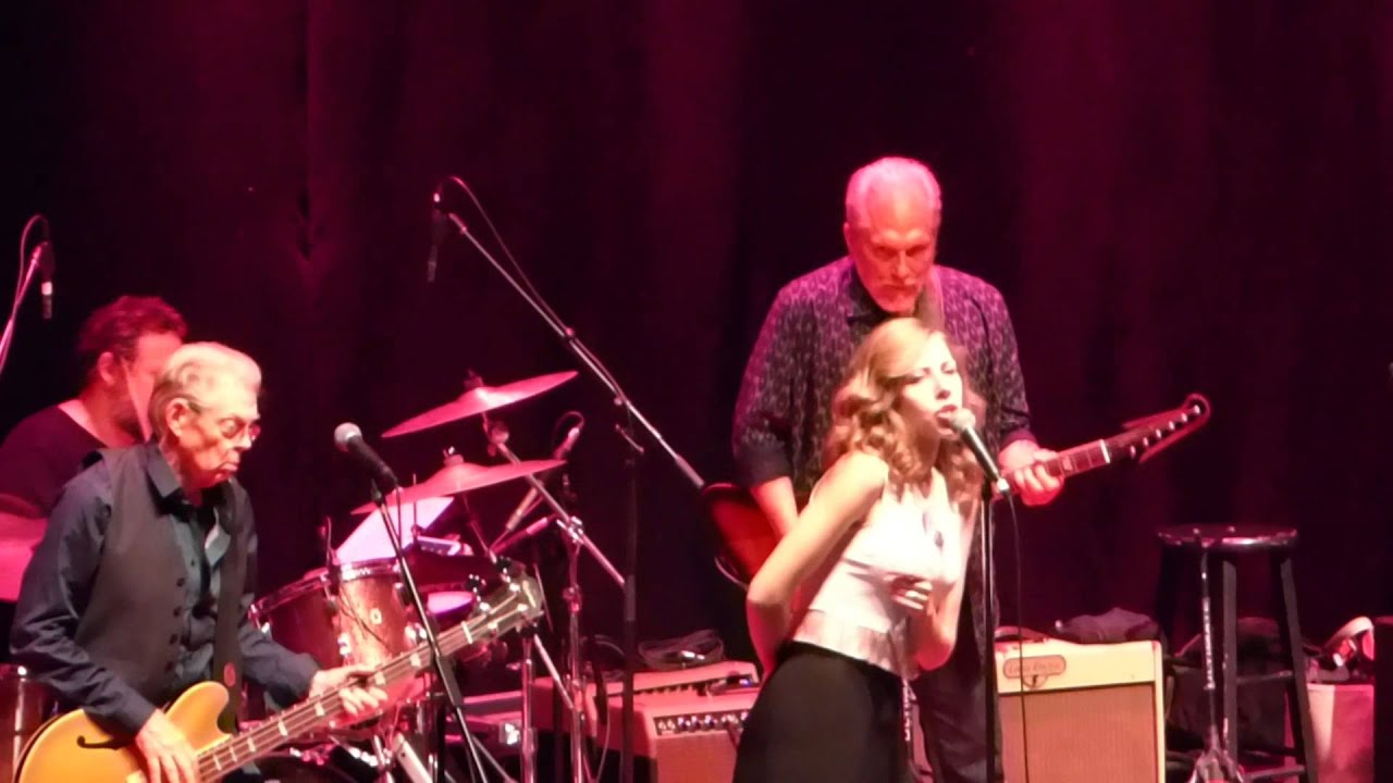 Hot Tuna - Eskimo Blue Day  11-21-15 Beacon Theatre, NYC