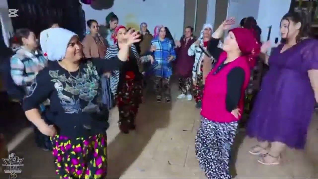 ❤sarkoy yezdanin nişandan filiz halamın filiz teyzenin muhteşem oynayişi👏