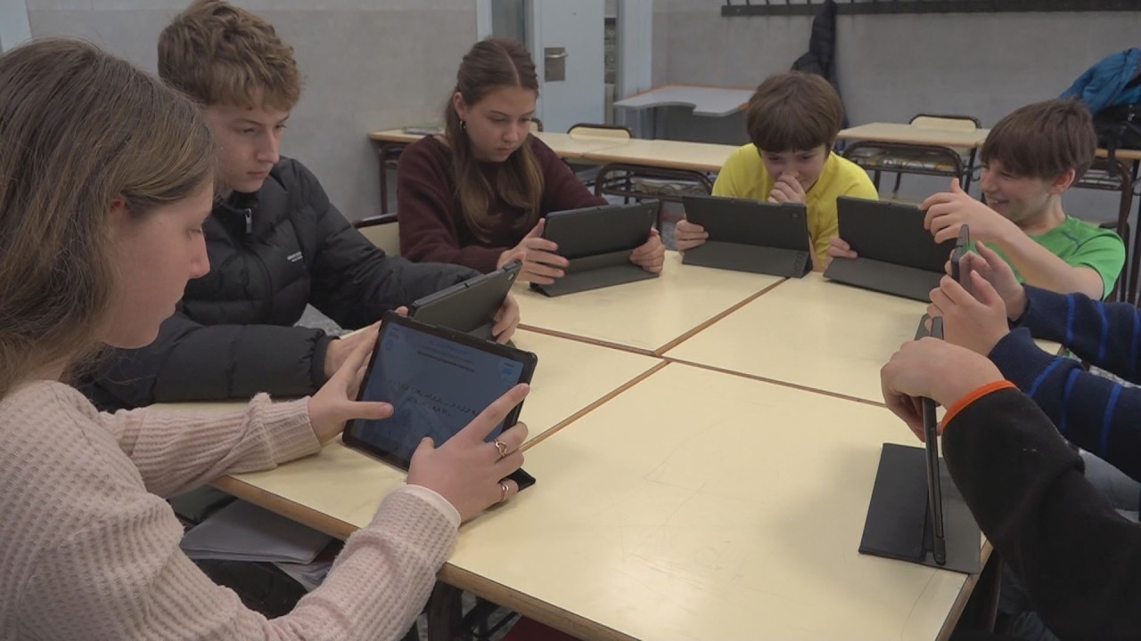 L’Escola El Cim impulsa una extraescolar on els alumnes milloren el català