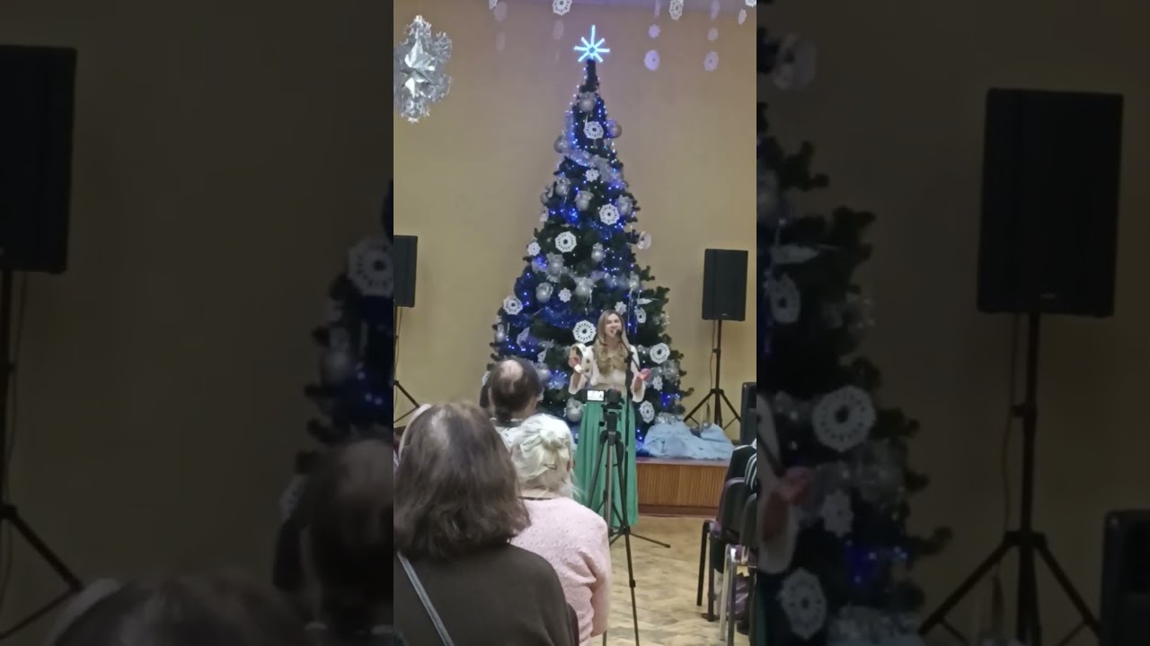Серая лошадка из реп. М. Капуро. Поёт Марина Шелепа