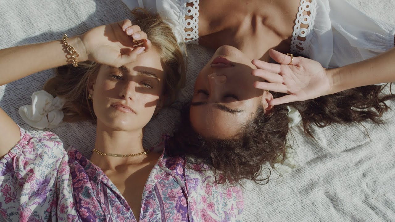 In love with Sundays. | Fashion film shot with the Canon C300 Mark III