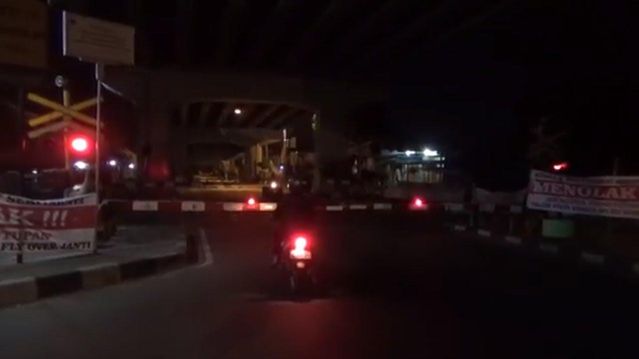 Perlintasan Kereta Api Janti Jogja 1