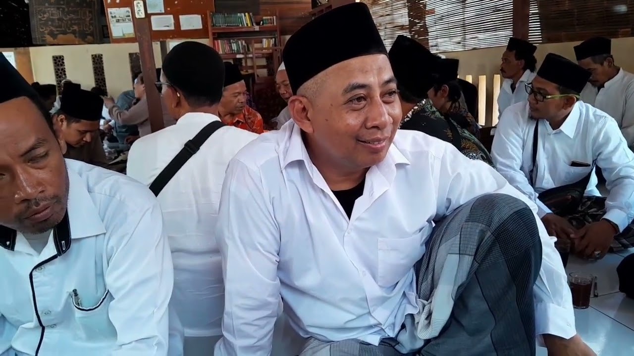 Ngaji Rebonan di Pondok Gus Baha' Rembang Jawa Tengah.