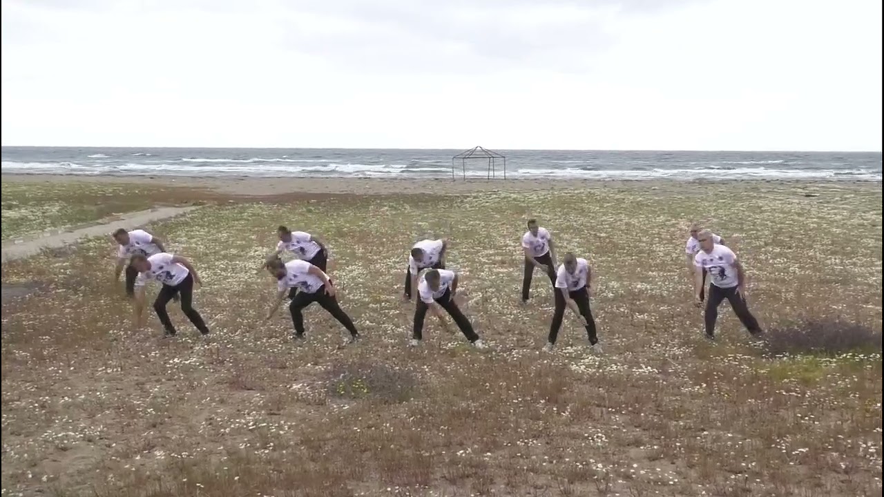Gönen Belediyesi Halk Oyunları Erkekler Ekibi