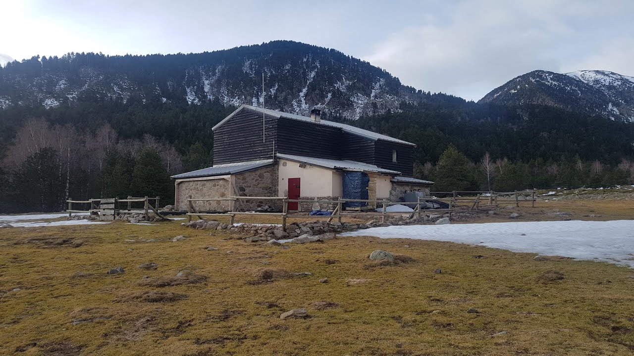 Refuge de la Carança par la gorge et retour par le Col Mitja