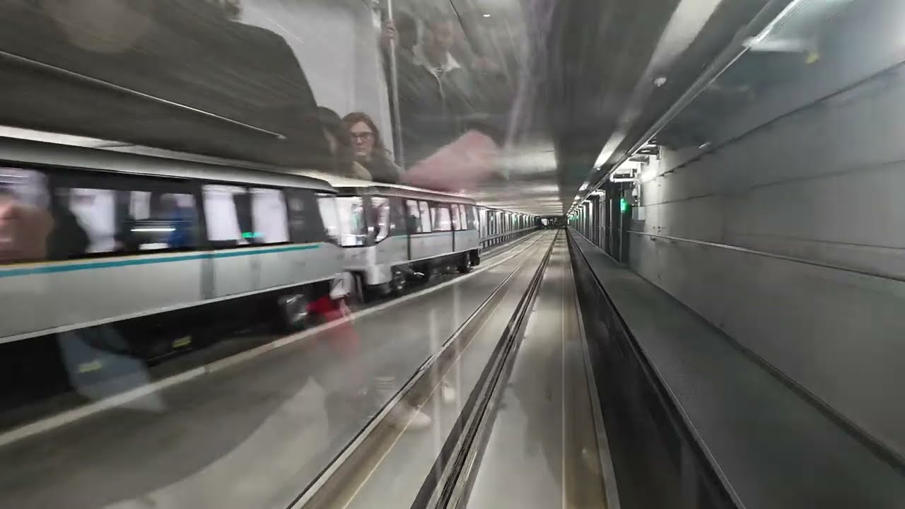 U-Bahn am M&uuml;nchner Flughafen zum Satelliten-Terminal - 14.3.2025