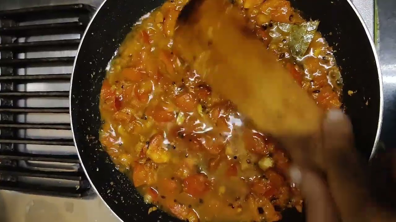 Green Paratha with Amazing tomato chutney. Methi Paratha tamatar ki lungi by Bimla Todi