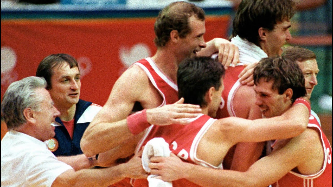 Полуфинал Олимпийских игр 1988 года по баскетболу: СССР ошеломляет команду США!