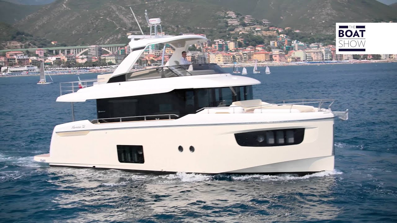 [ENG] ABSOLUTE NAVETTA 52 - 4k Resolution - The Boat Show