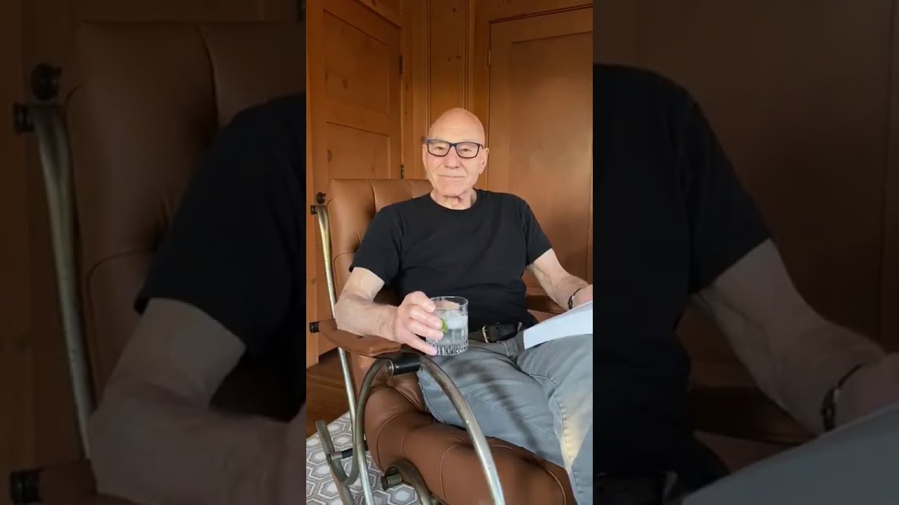 Poetry: Sonnet 29 by William Shakespeare || Sir Patrick Stewart (2020.04.16) #ASonnetADay