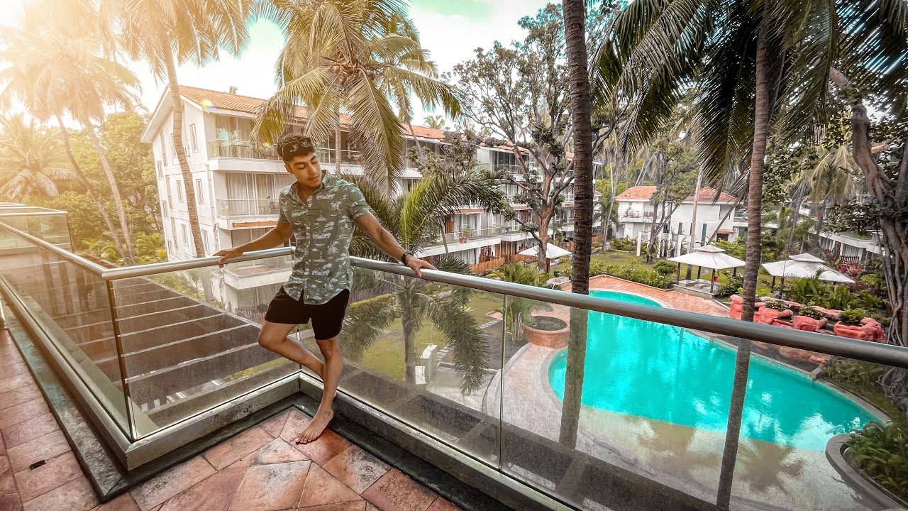 Reaching Goa! Hotel Room Tour | Goa Ep.02