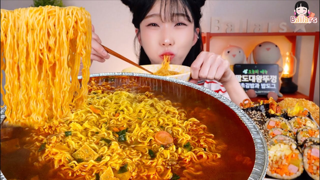 Mukbang:) 👑Korean Jumbo Ramen and Gimbap ☆Big Bites : ASMR :: Eatingshow☆