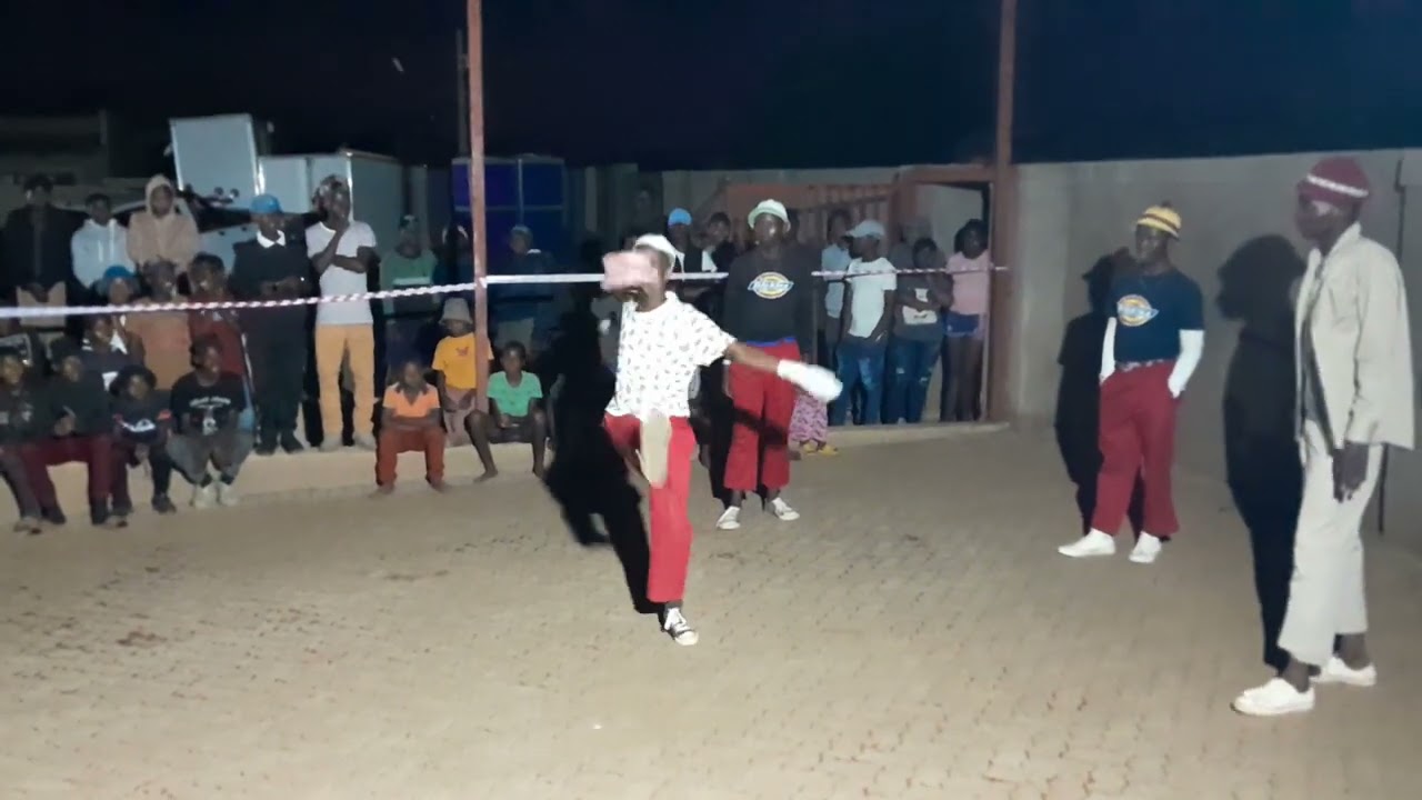 Dance competition with Amapantsula VS Izikhothane VS me The Bujwa boy