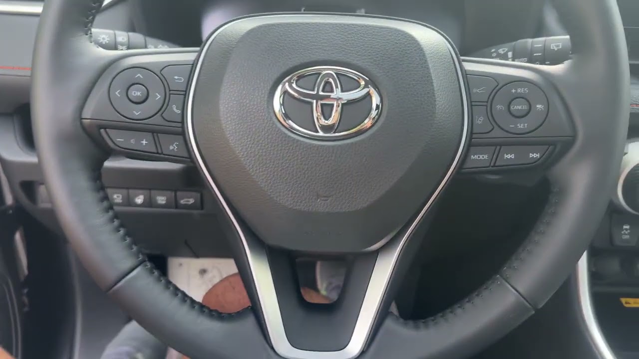 ПРОДАДЕНА!!! Toyota Rav4 2.5 Hybrid AWD-i Adventure