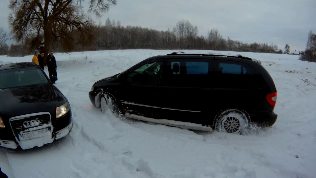 Chrysler Grand Voyager vs Audi A6 vs A4 Snow+AWD
