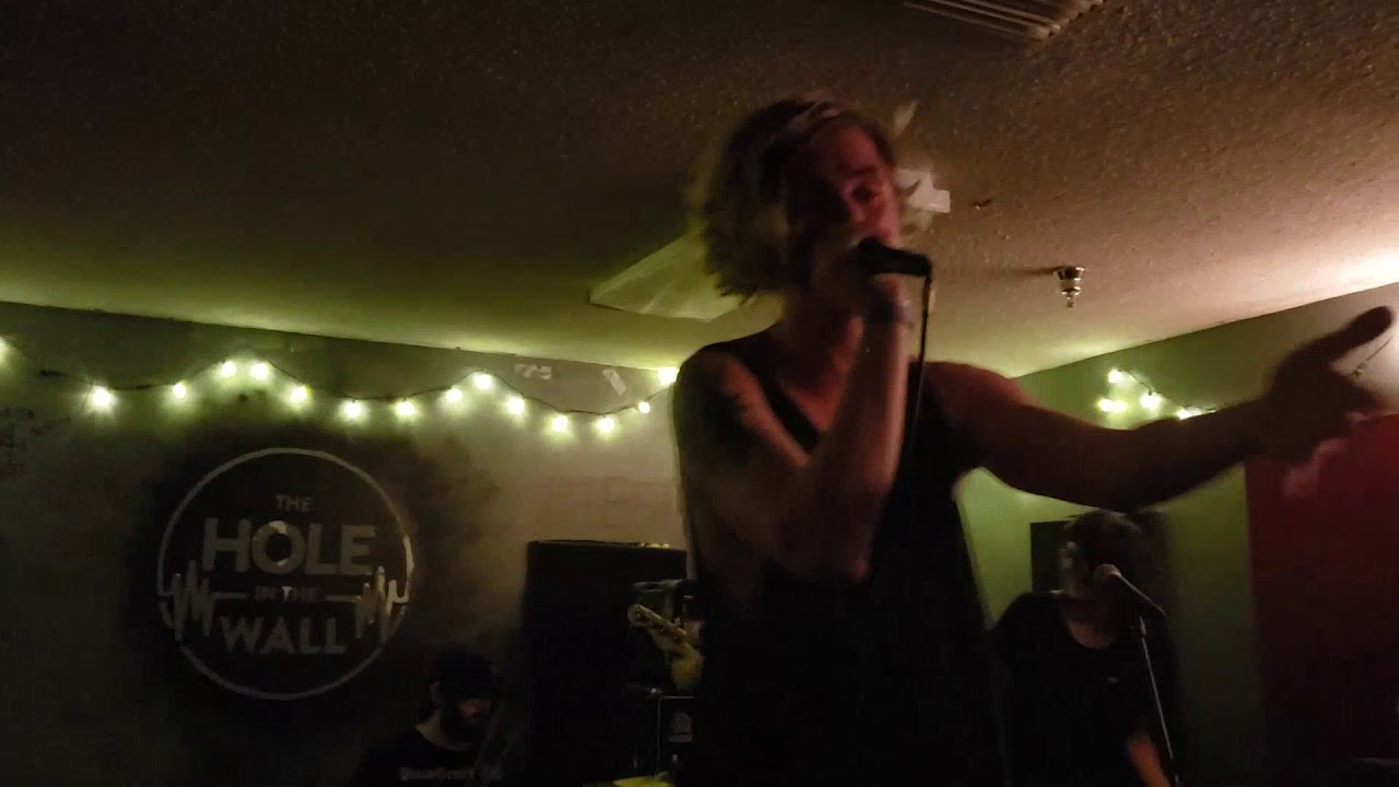 Vanish - dontwaitforme & I'm All Out of Swipes (Live @ The Noise Box)