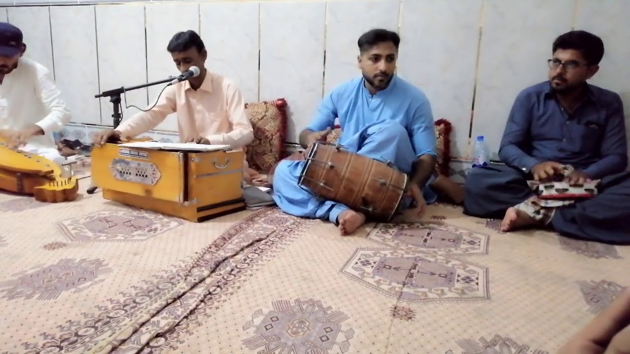 Singer...Akhtar Saleh
