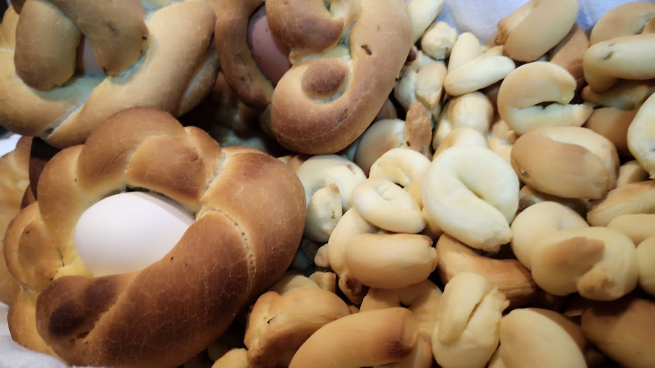 Scarcelle o Puddhiche e Taralli  Pugliesi salati - ricette della tradizione