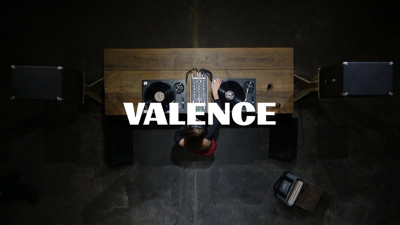 Valence | Vinyl Set | uno+uno Radio