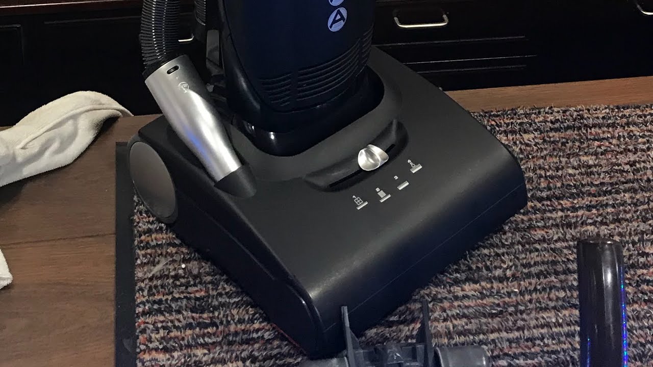 Ремонт и очистка пылесоса Hoover PurePower Enigma.