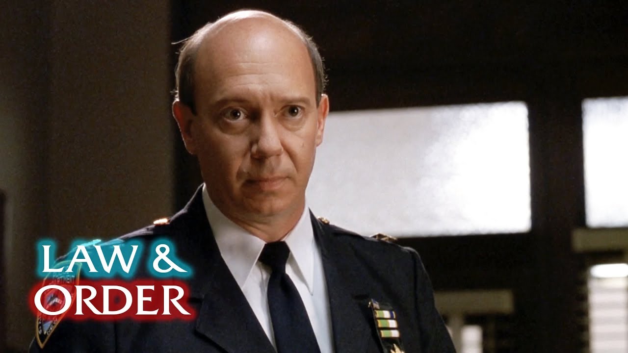 Cragen Is Indicted - Law & Order