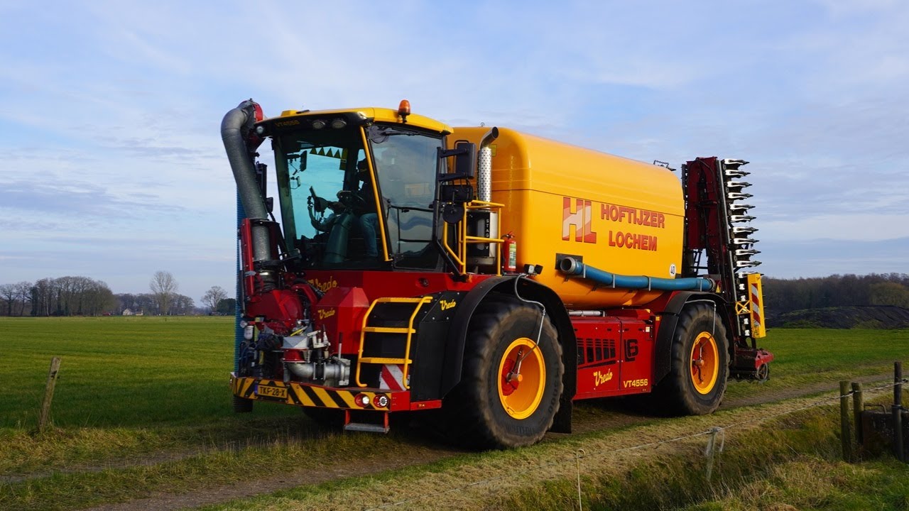 2025 | Vredo VT4556 | Mest injecteren | Hoftijzer Lochem | Injection slurry | Gülle ausbringen