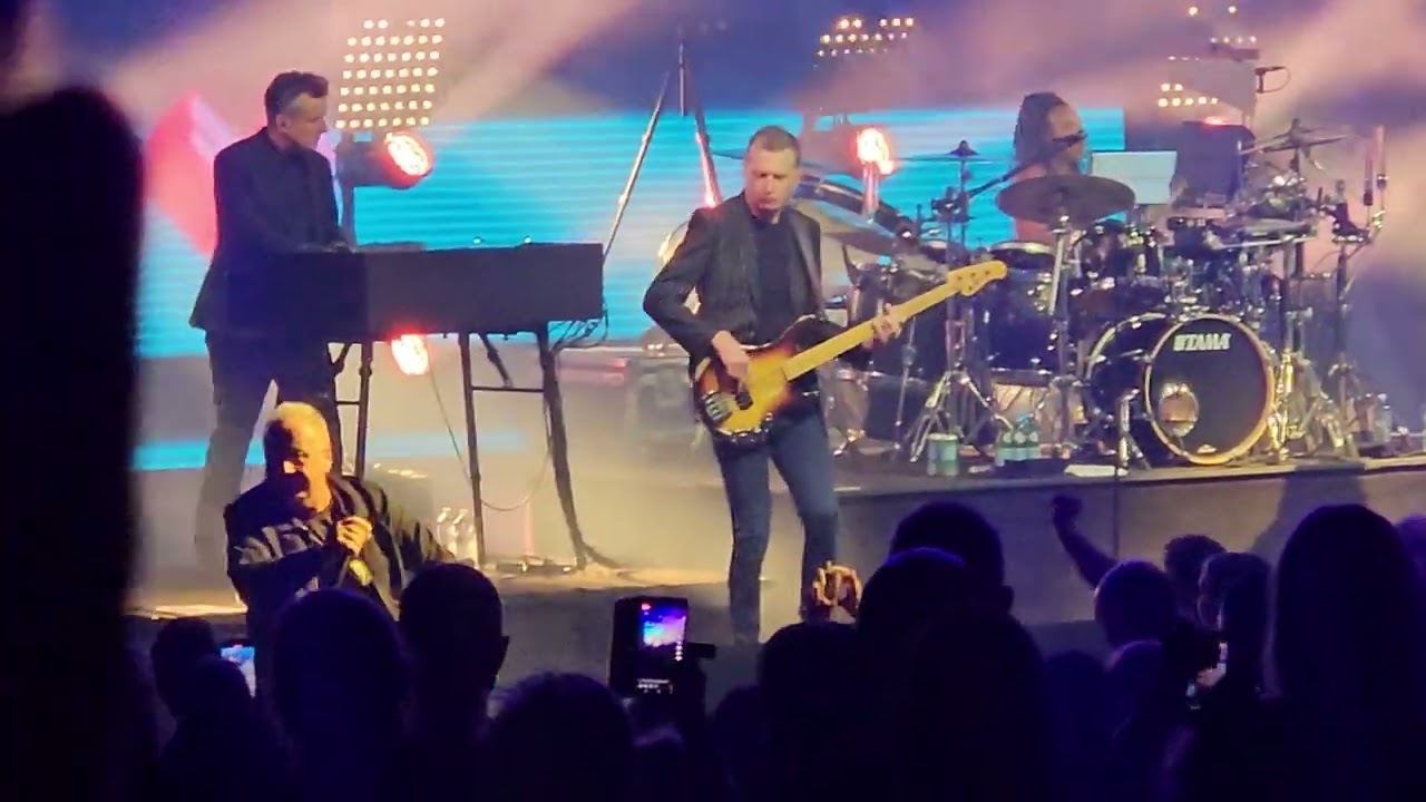 Simple Minds - Love Song - The Star - 18.2.2024 - BOBMETALLICAFREAK