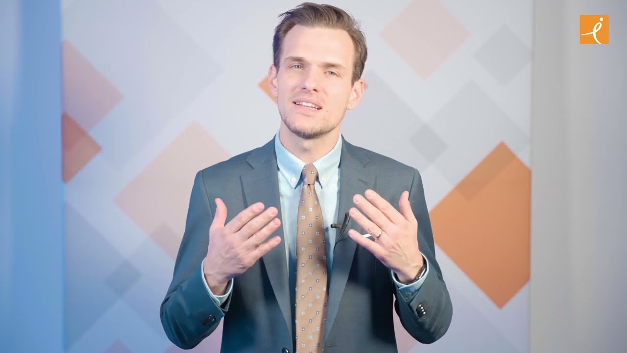 dr Tomasz Gajderowicz podczas konferencji 