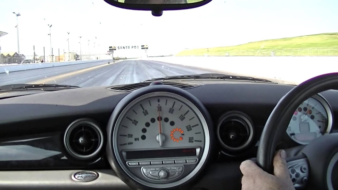 Gen2 R56 Cooper S acceleartion 1/4 mile 13.17 @ 105