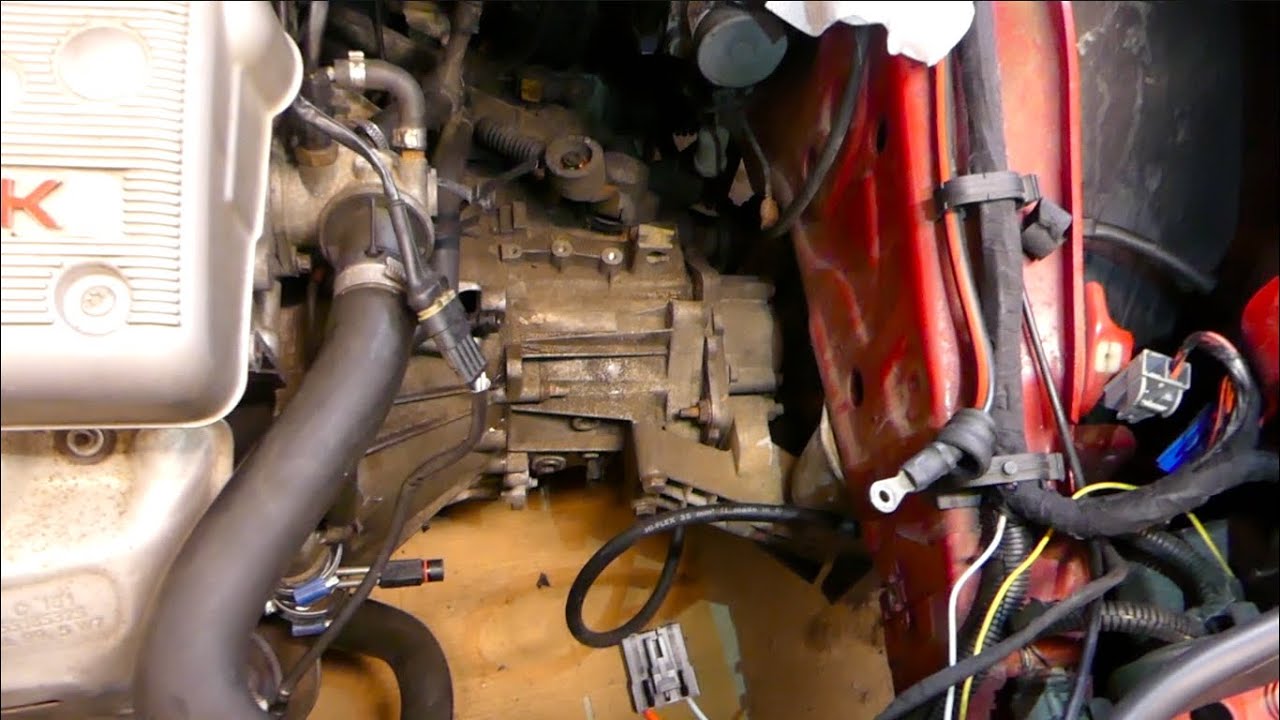 Alfa romeo 147 váltó leszedés kuplung hiba miatt