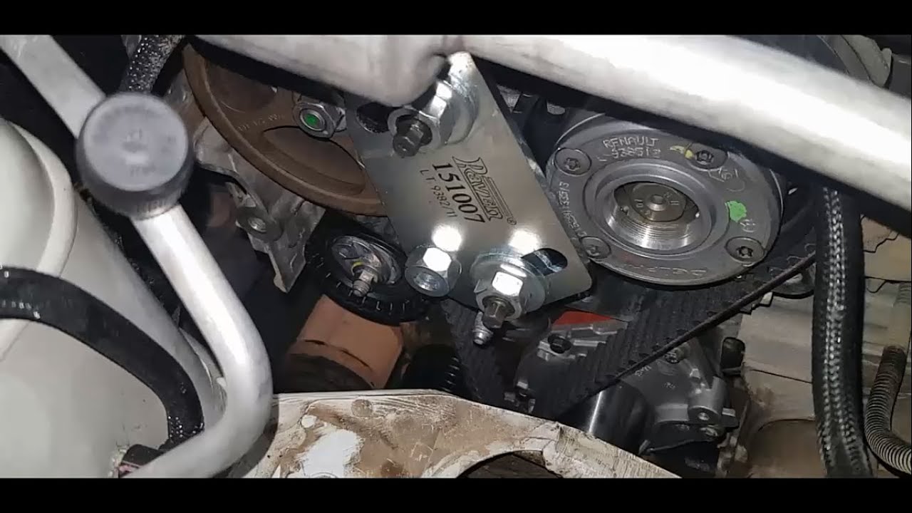 Troca da correia dentada da Duster Oroch 2.0 16v F4R 2016