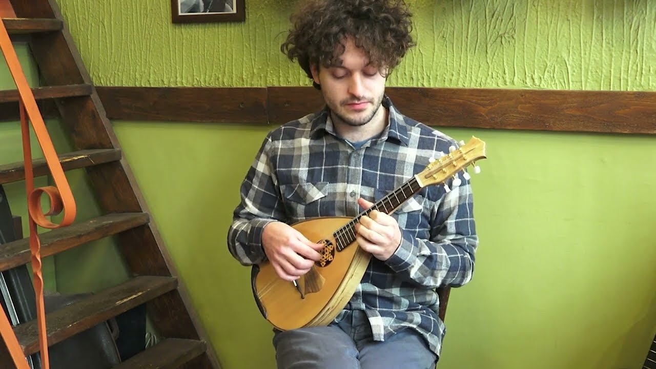 Bach prelude on mandolin - Ptolemaios Armaos
