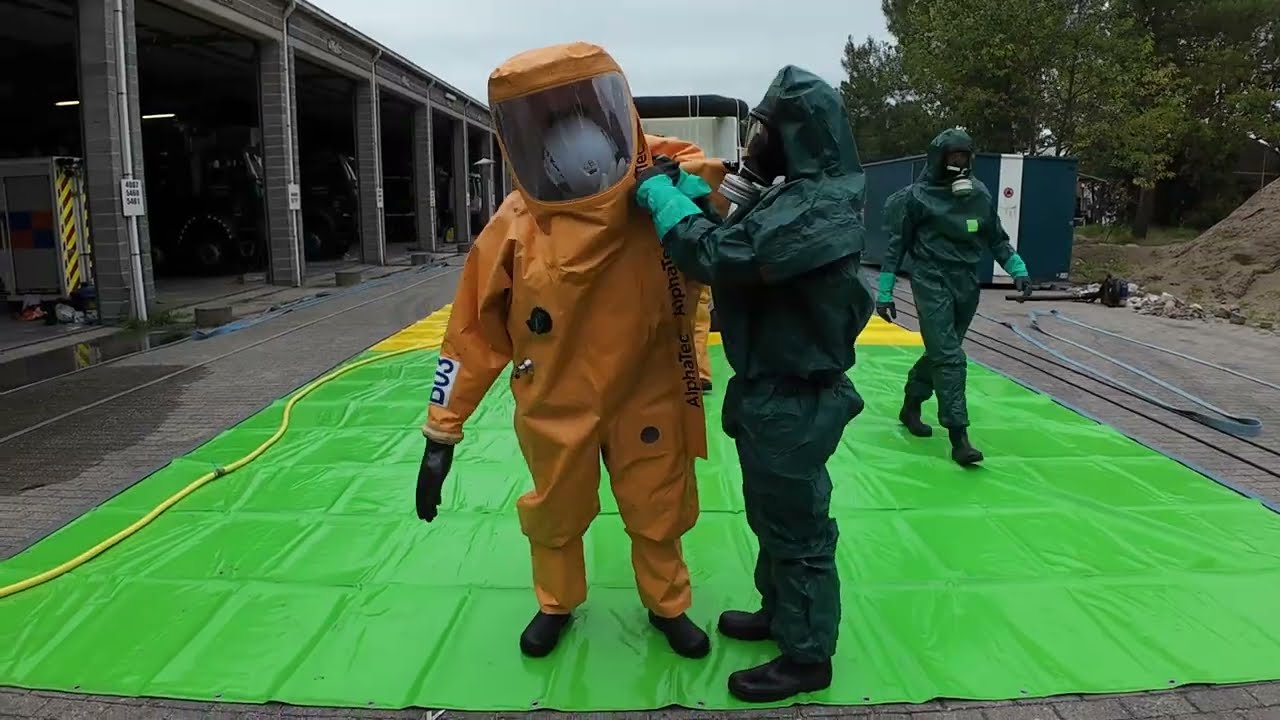 Civiele Bescherming - Oefening Gaspakken
