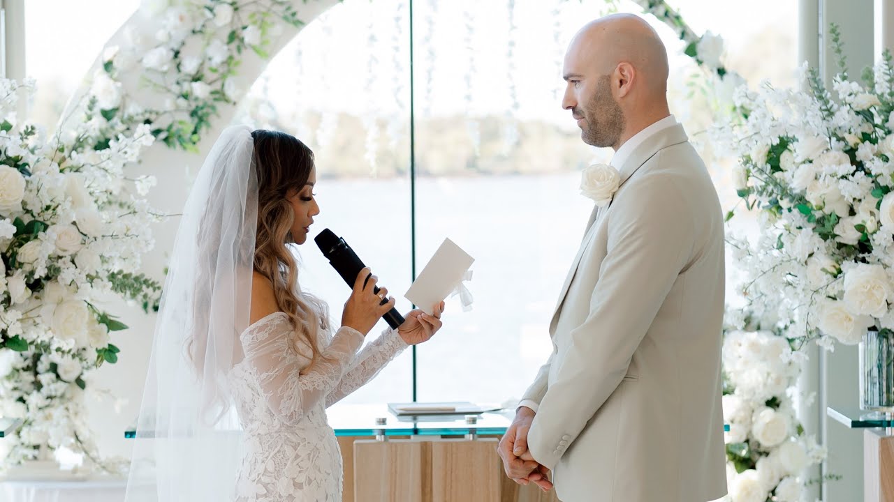 Bride Surprises Husband by Switching to Italian During her Wedding Vows