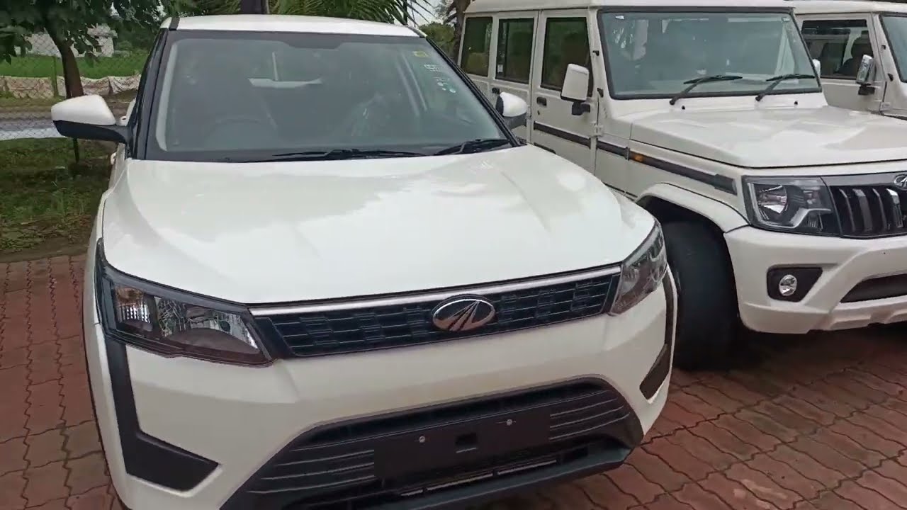 Mahindra XUV 300 W4 diesel manual 2022| Base model of XUV 300