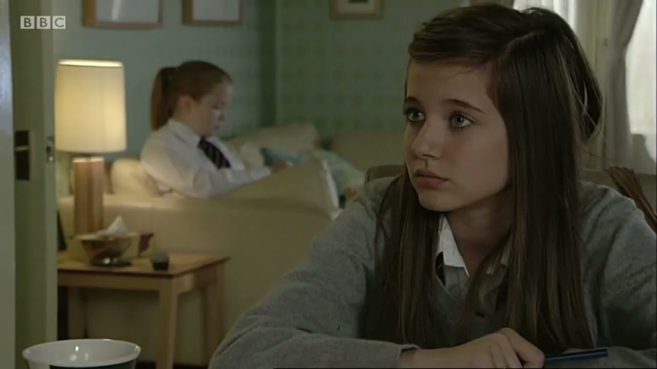 Lauren is glum after the breakup (Eastenders 2008)