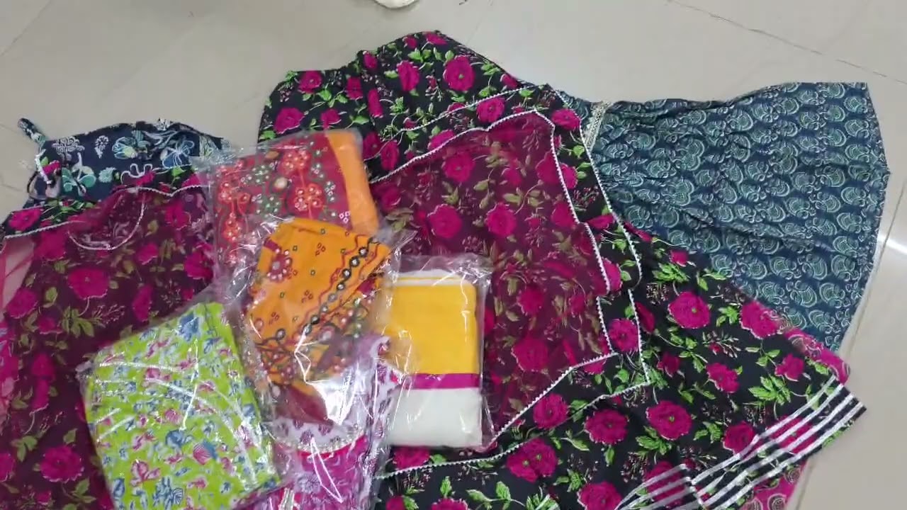 Kids ka maal #indiancollection #fashion #jaipuricottankurti #jaipuricottankurti #gownfrock 
