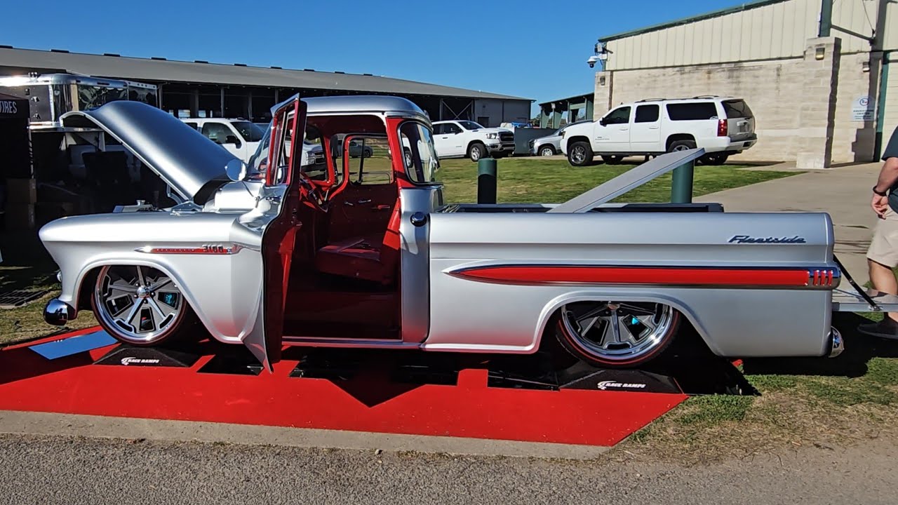 TEXAS BIGGEST TRUCK SHOW!!! TEXAS LONE STAR THROWDOWN 2024.  MONTGOMERY FAIRGROUNDS CONROE, TX  4k