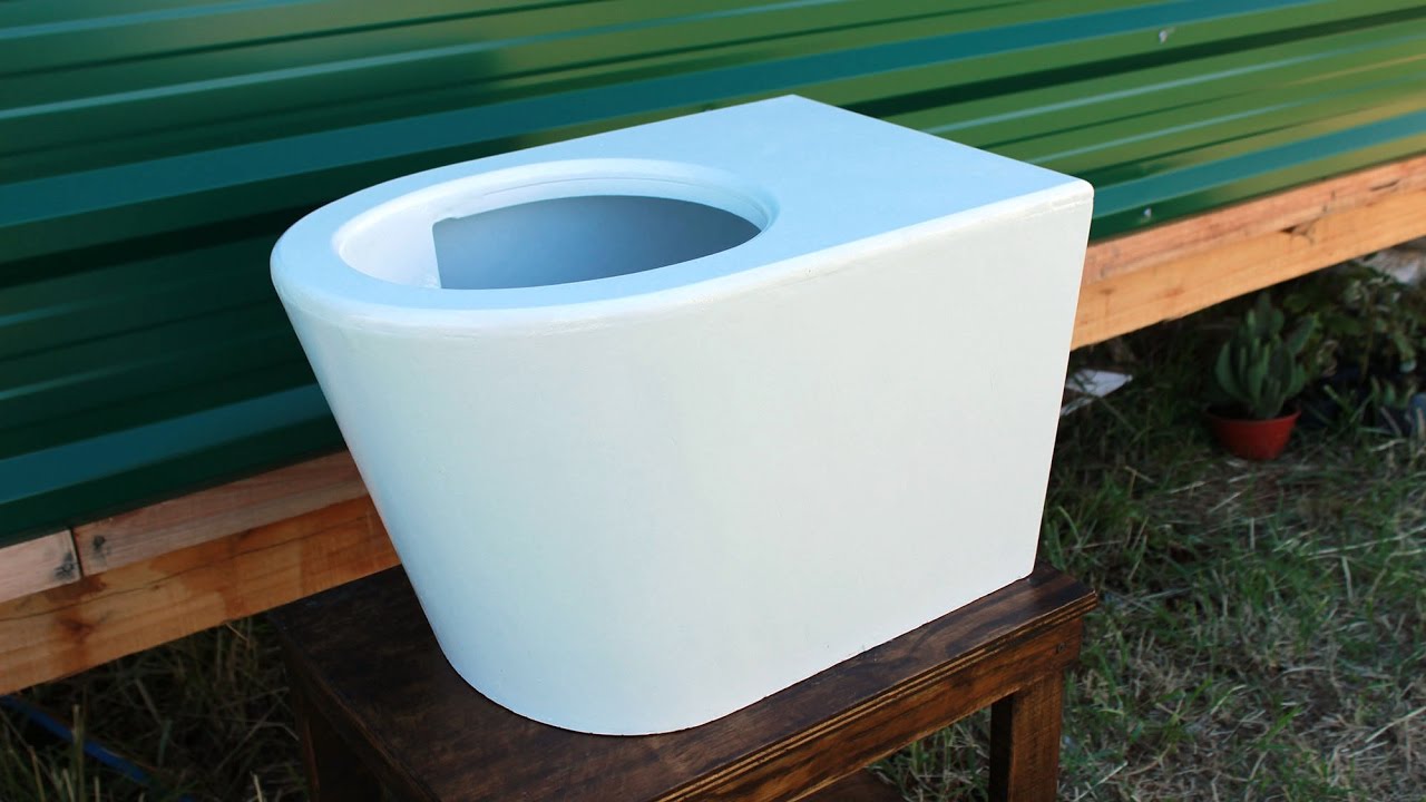 Cómo fabricar un inodoro separador para baño seco