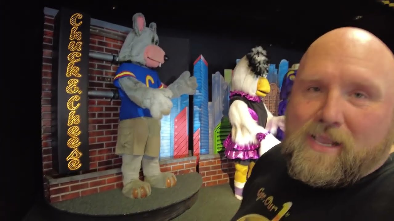 Checking Out A 1 Stage Chuck E. Cheese In Dublin CA