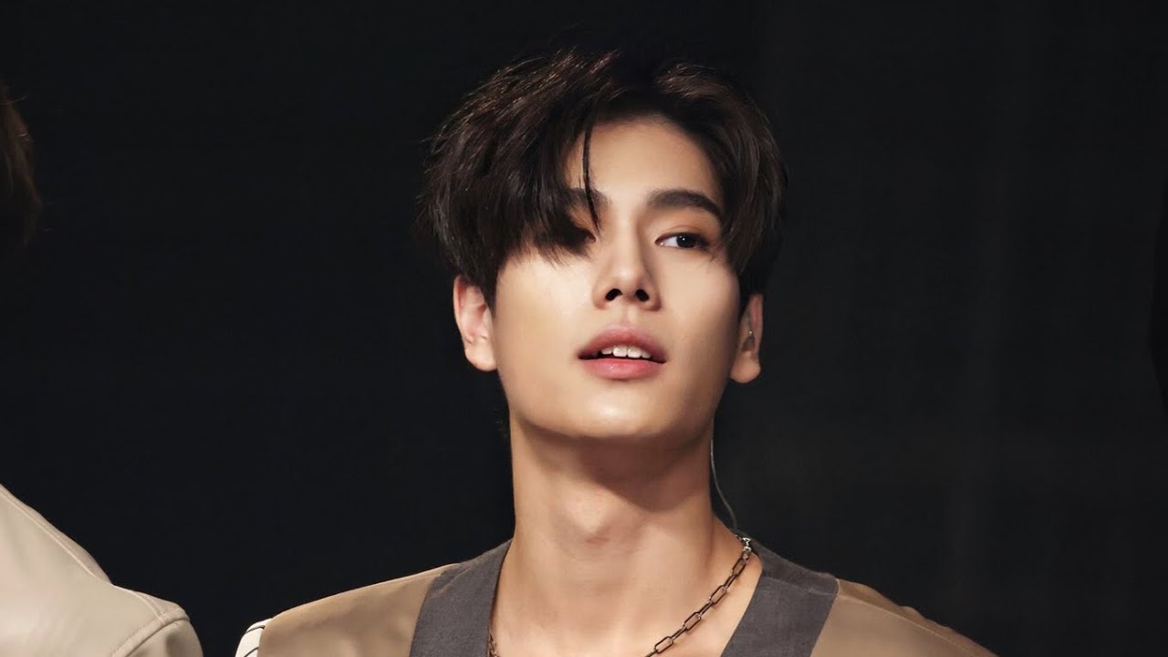 Phuwin - Living for you [Full Performance] #GMMTVMUSICONDAY2 #phuwintang | ctto.