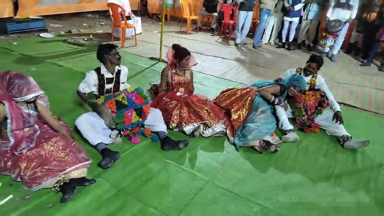 Mahipal ठाकुर बुंदेलखंडी कलाकार की राई को टक्कर देने वाली जवाबी धुंआधार देसी राई हेमराज लोधी बुंदेली