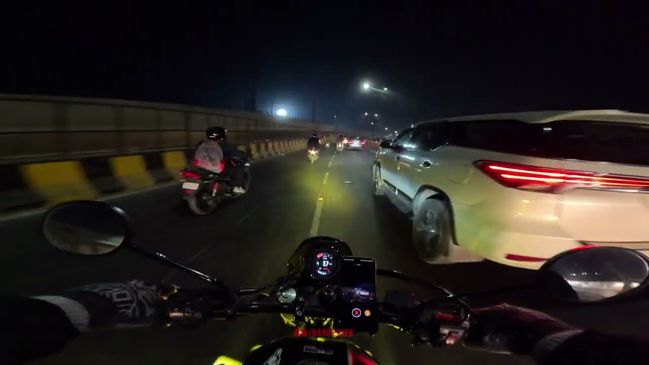 Moto Vlog 194 - Rani Jhansi Flyover to Yudhister Setu | Harley Davidson X440
