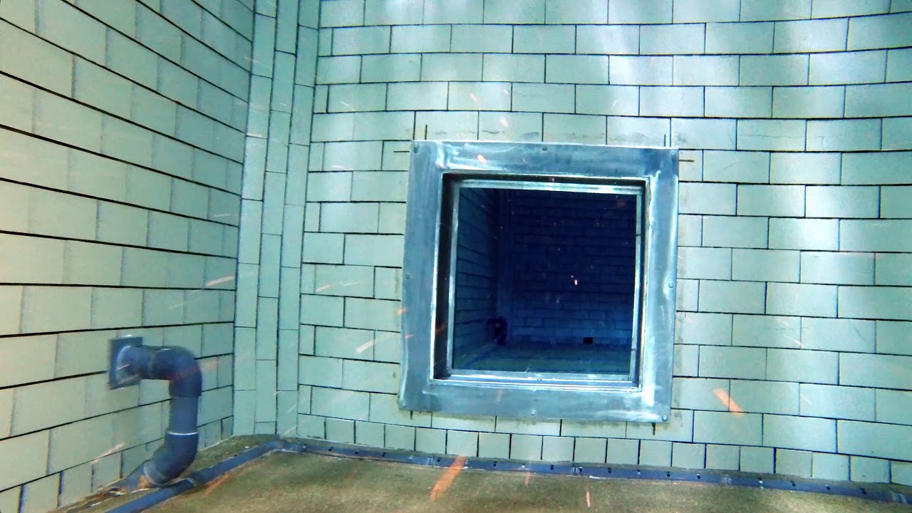 Indoor diving in Aufkirchen (near Munich), Germany