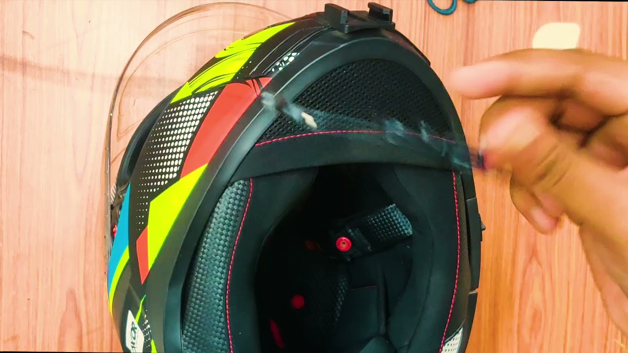 Installing Parani M10 Motorcycle Bluetooth intercom in Helmet and Audio check..!