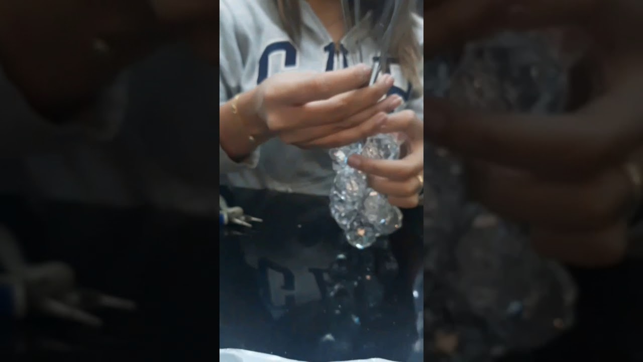 Crystal Bunch of Grapes / عنقود العنب الكريستال