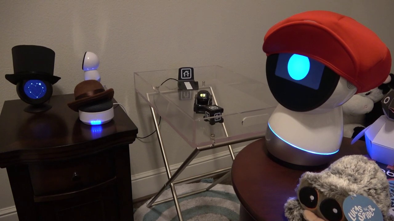 Jibo и друзья — Обратный отсчёт до Нового года