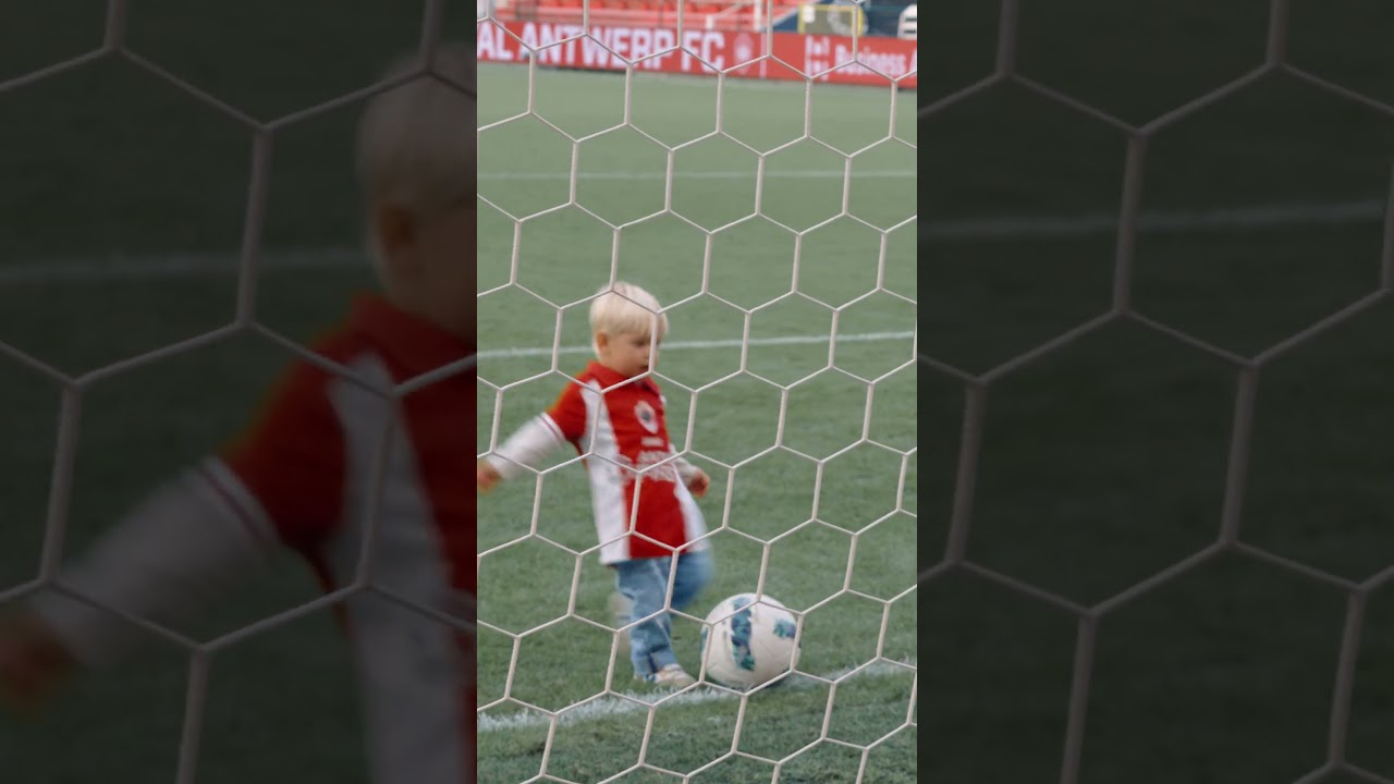 Things you love to see! 🥰❤️🤍 #RoyalAntwerpFC