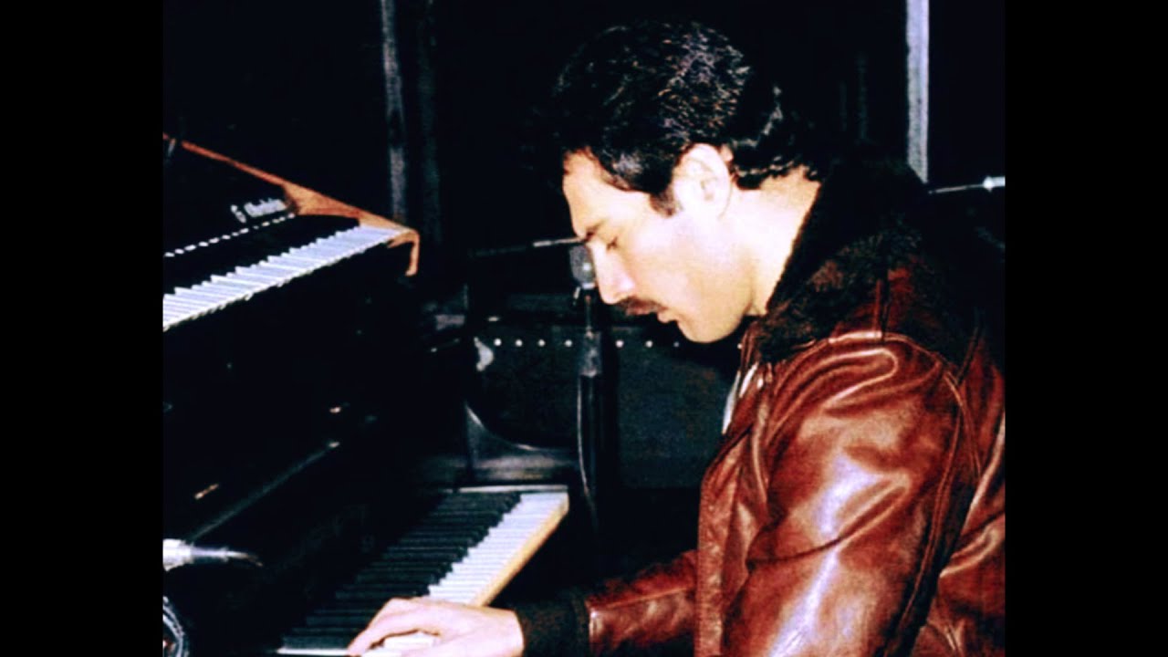 Freddie Mercury - It's a Beautiful Day (Abandoned Project // April 1980)