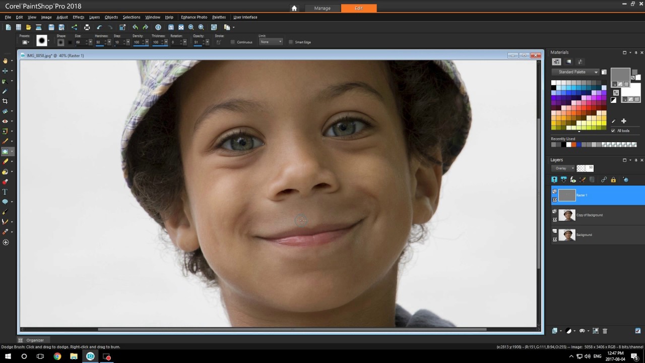Enhancing a photograph using PaintShop Pro